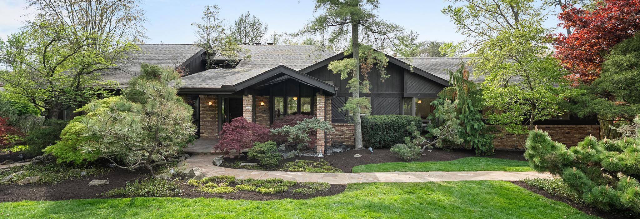 13028 Conway Estates Drive | Exquisite Ranch Home!